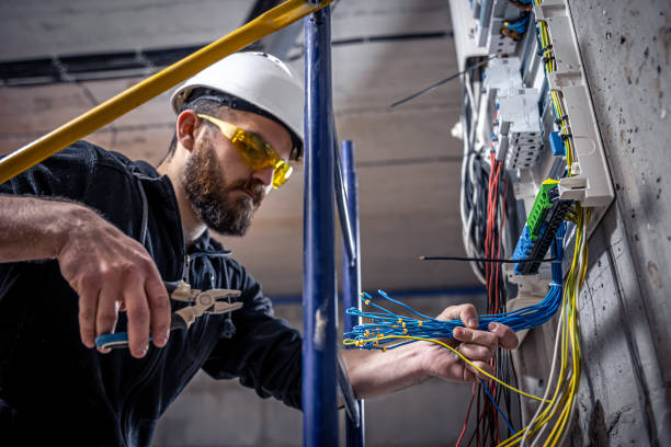 Best Affordable Emergency Electrician  in Morris, OK